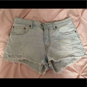 Levi’s high wastes Jean shorts